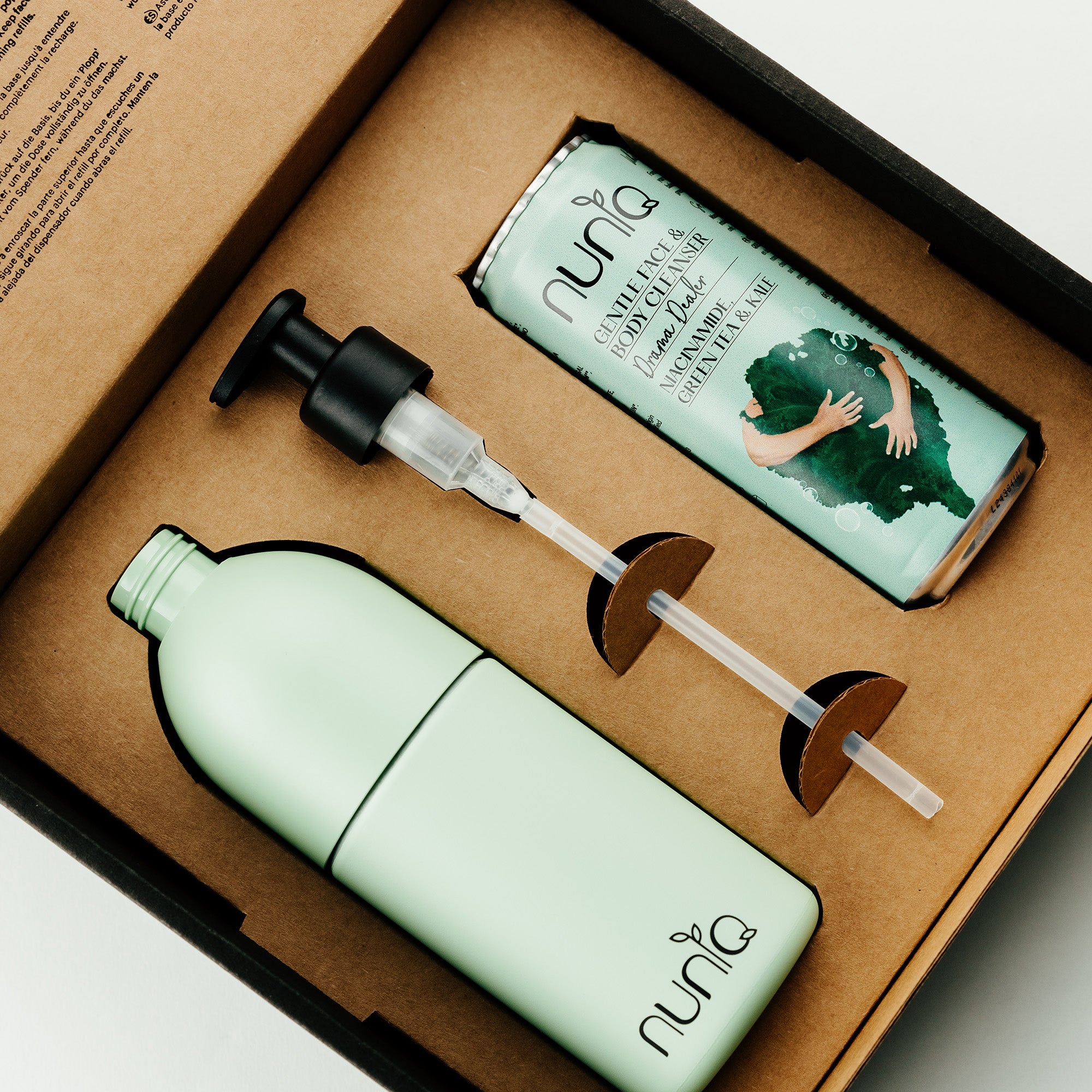 close up body wash set