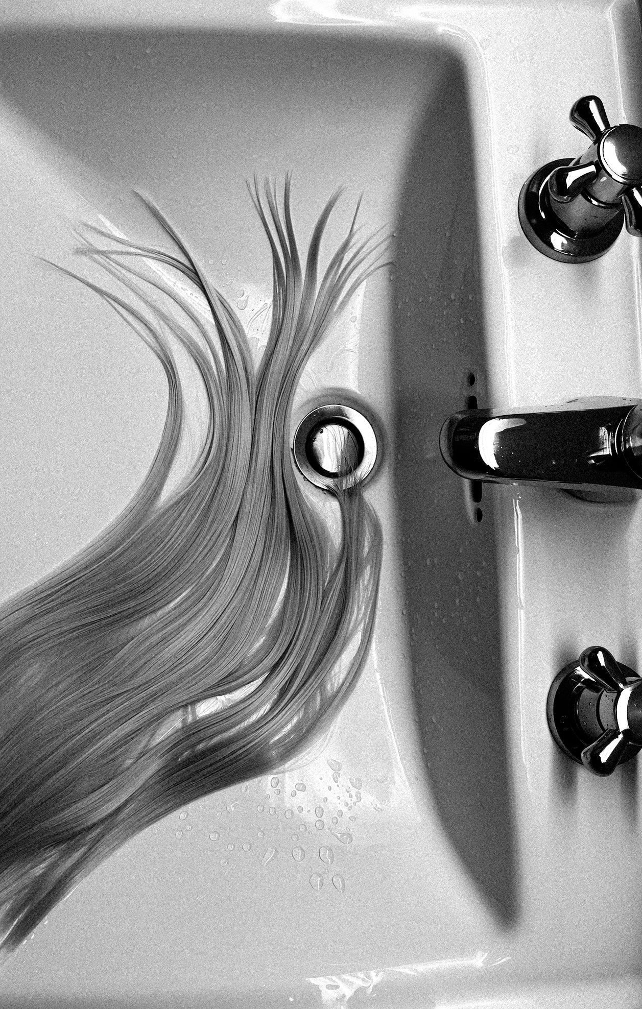 The Power of Conditioner: Elevating Hair Care Beyond Cleansing