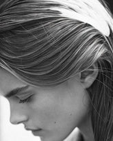 close up of the hair of a woman