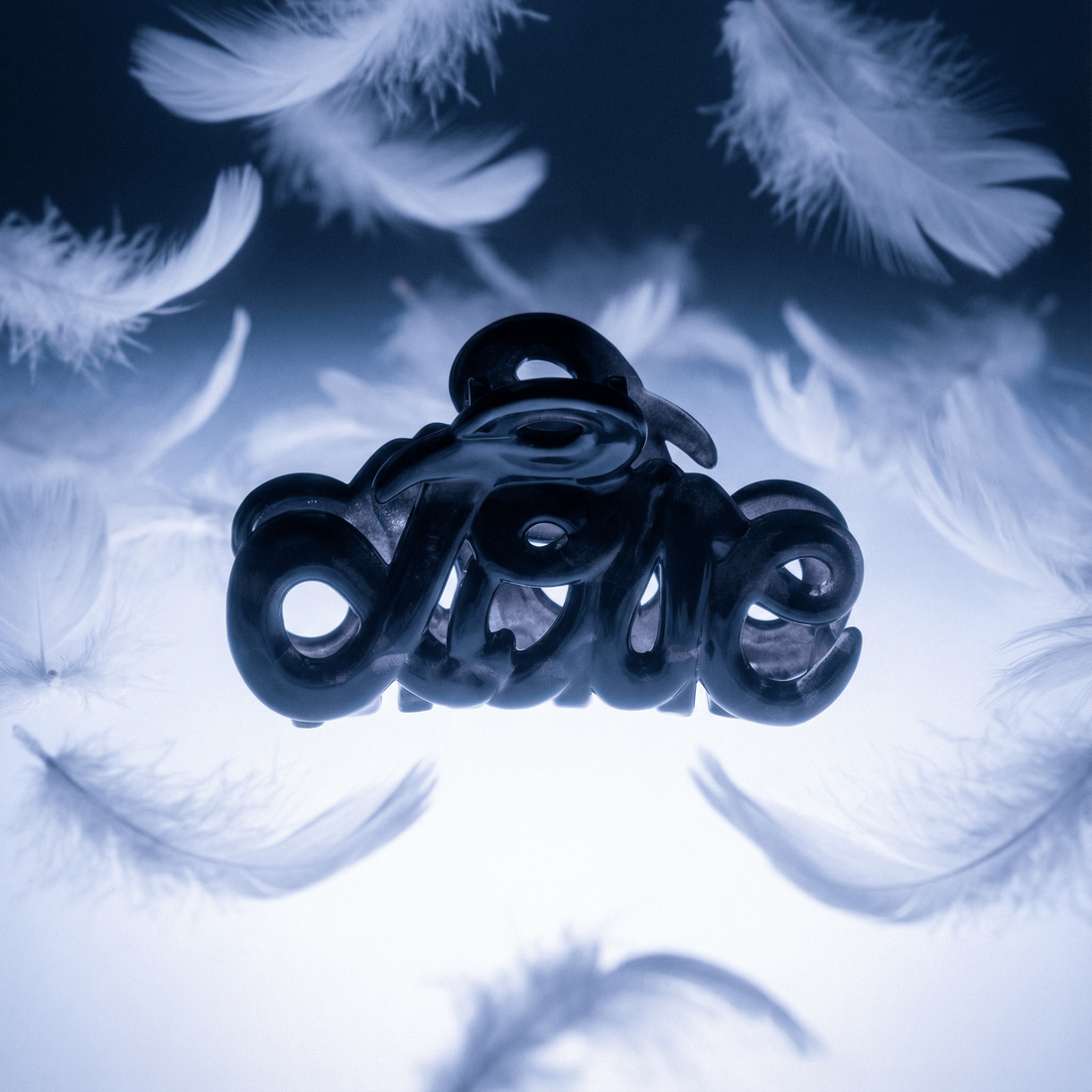 Perfect Grip Hair Claw "Love"